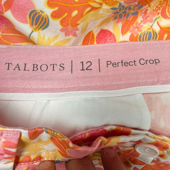 Talbots 12 Perfect Crop Pants Fruit & Flowers Pink Orange Button Cuffs Tropical - Picture 10 of 16